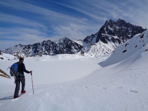 Surafel looking at Stuart across Lake Ingalls